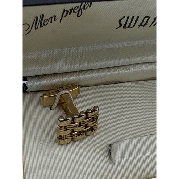 Swank Gold tone Cufflinks In Original Box - Picture 9 of 12